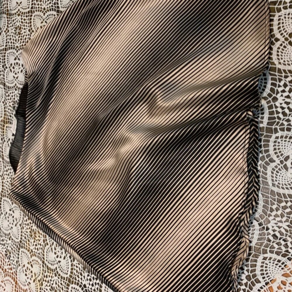 I.N. San Francisco Black and Cream Midi Skirt